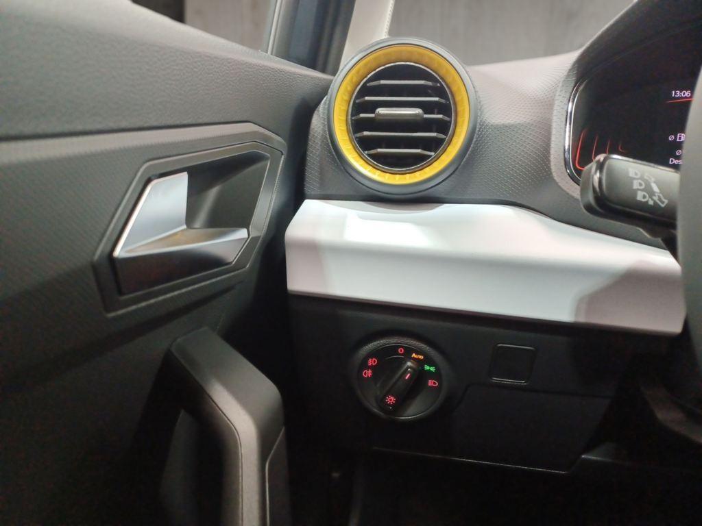 SEAT Arona 1.0 TSI Style Special Edition DSG 85 kW (115 CV) - 9