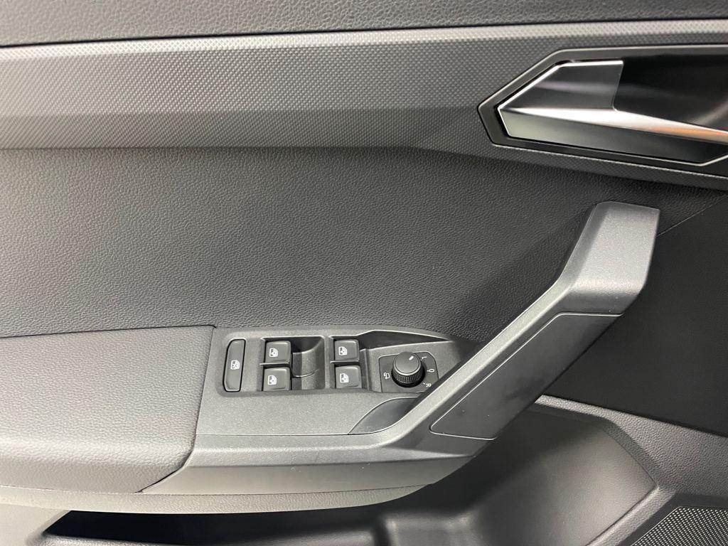 SEAT Arona 1.0 TSI Style Special Edition DSG 85 kW (115 CV) - 15