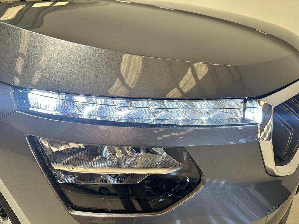 Skoda Kamiq 1.0 TSI Selection DSG 85 kW (115 CV) - 10