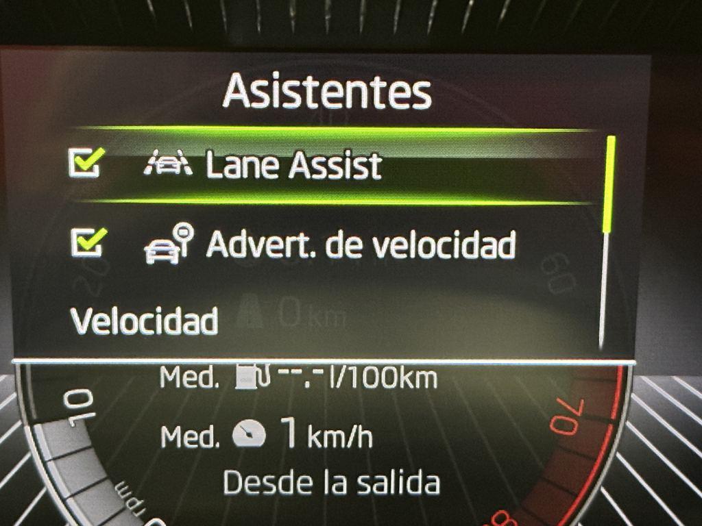 Skoda Kamiq 1.0 TSI Selection DSG 85 kW (115 CV) - 13