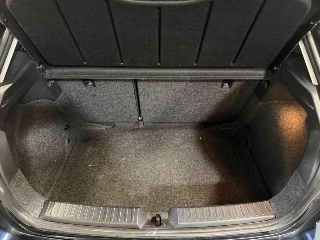 SEAT Ibiza 1.0 TSI Style XL Wired 81 kW (110 CV) - 6