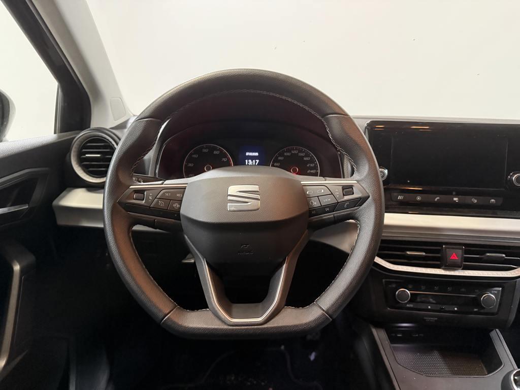 SEAT Ibiza 1.0 TSI Style XL Wired 81 kW (110 CV) - 9