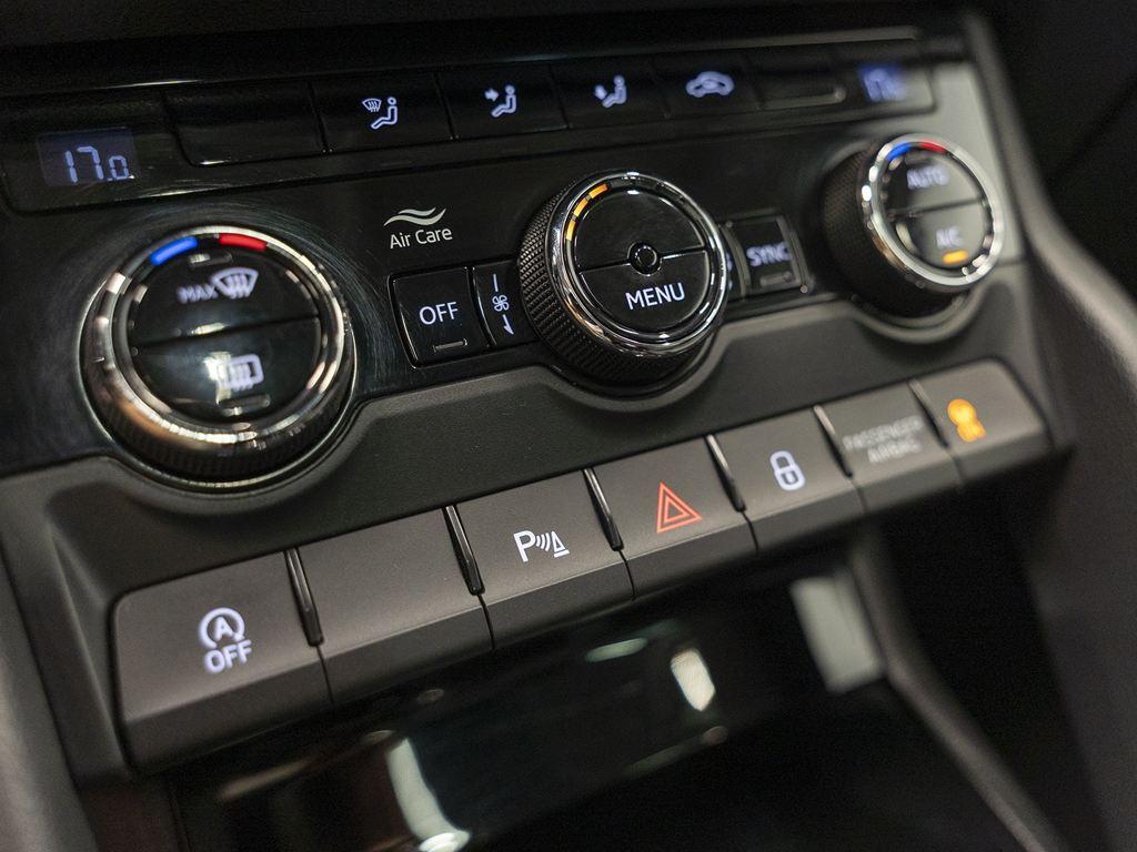 Skoda Karoq 1.5 TSI ACT Style 110 kW (150 CV) - 12