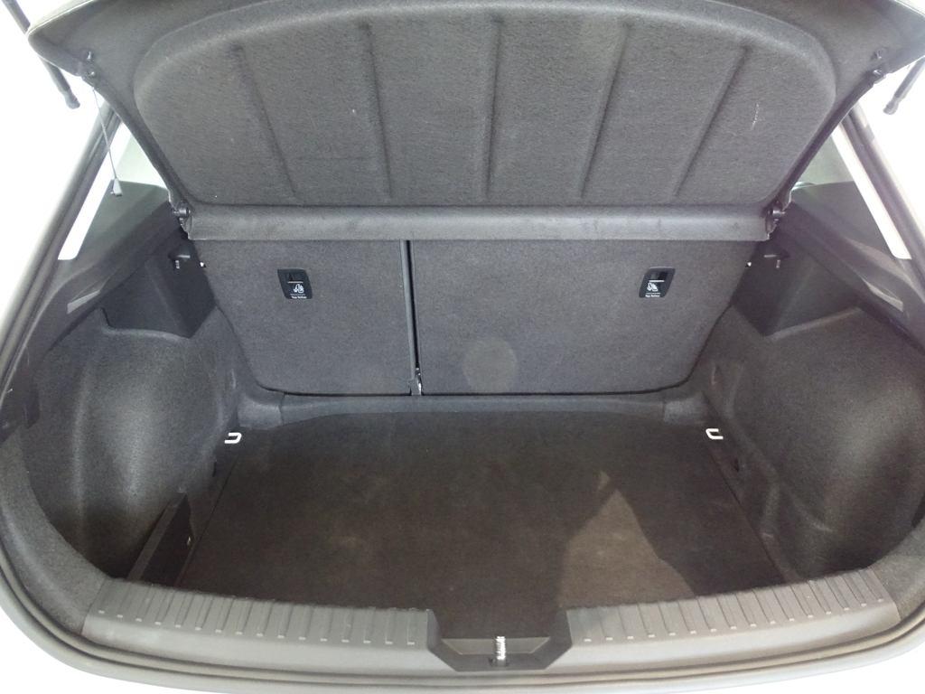 SEAT León 1.4 e-Hybrid S&S FR Go XL DSG 150 kW (204 CV) - 6