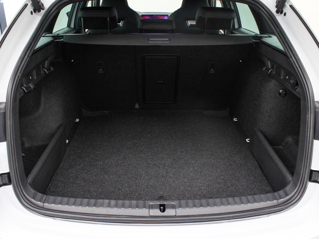 Skoda Octavia Combi 1.5 TSI m-HEV Sportline DSG 110 kW (150 CV) - 6