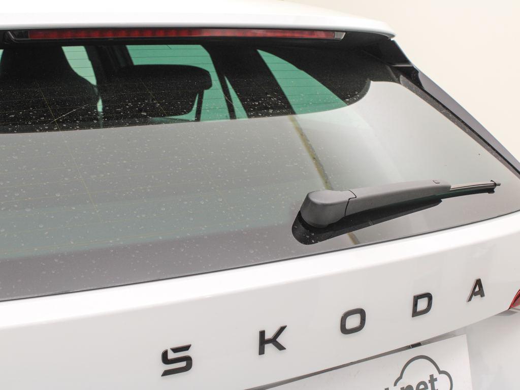 Skoda Octavia Combi 1.5 TSI m-HEV Sportline DSG 110 kW (150 CV) - 17