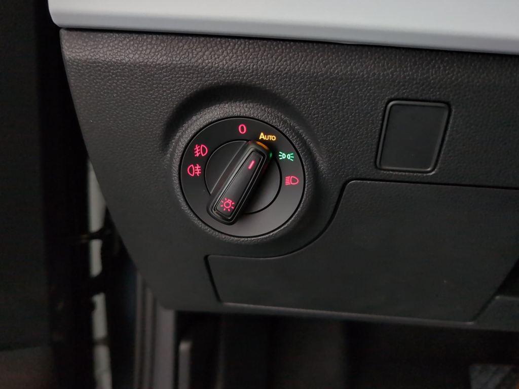 SEAT Arona 1.0 TSI Style Special Edition DSG 85 kW (115 CV) - 17