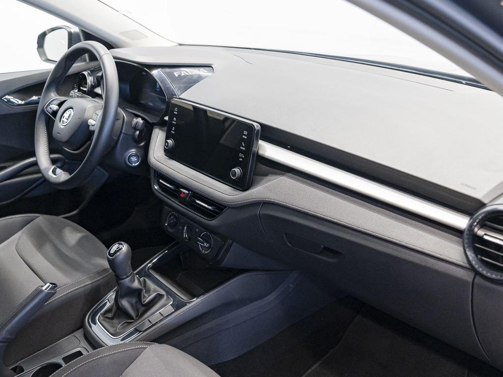 Skoda Fabia 1.0 TSI Selection 70 kW (95 CV) - 14