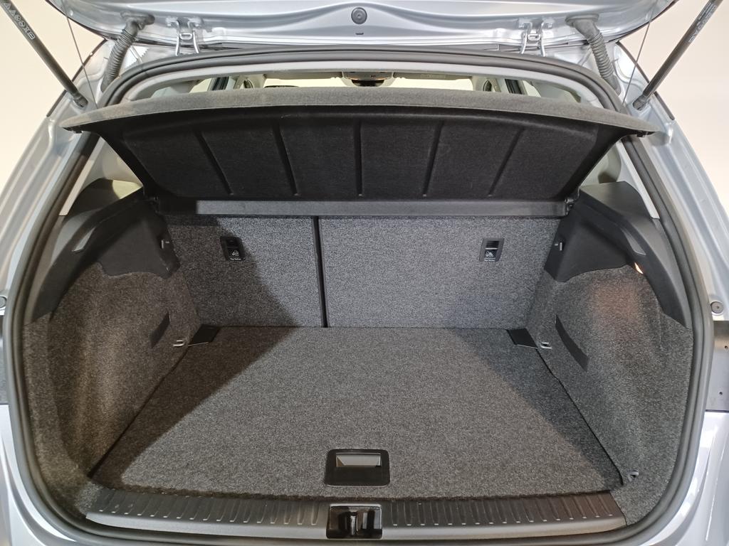 SEAT Arona 1.0 TSI Style XM DSG 85 kW (115 CV) - 6