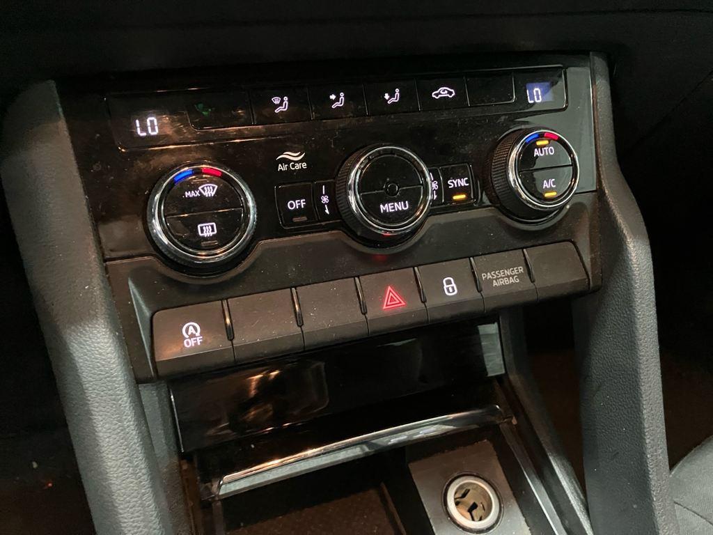 Skoda Karoq 1.0 TSI Ambition 81 kW (110 CV) - 14