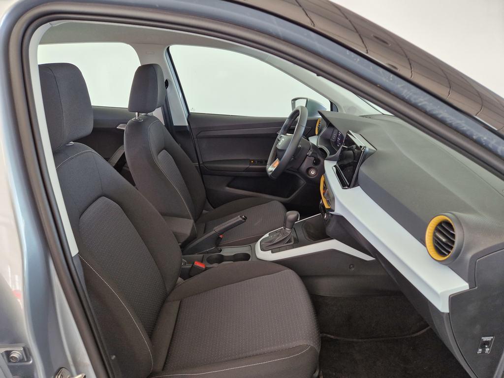 SEAT Arona 1.0 TSI Style XL DSG 85 kW (115 CV) - 4