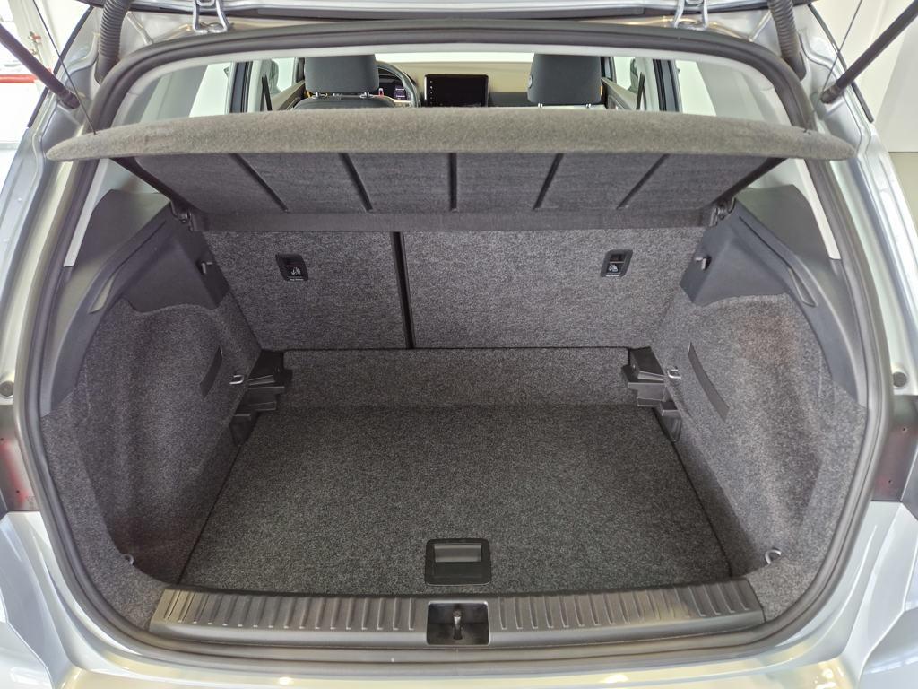 SEAT Arona 1.0 TSI Style XL DSG 85 kW (115 CV) - 6