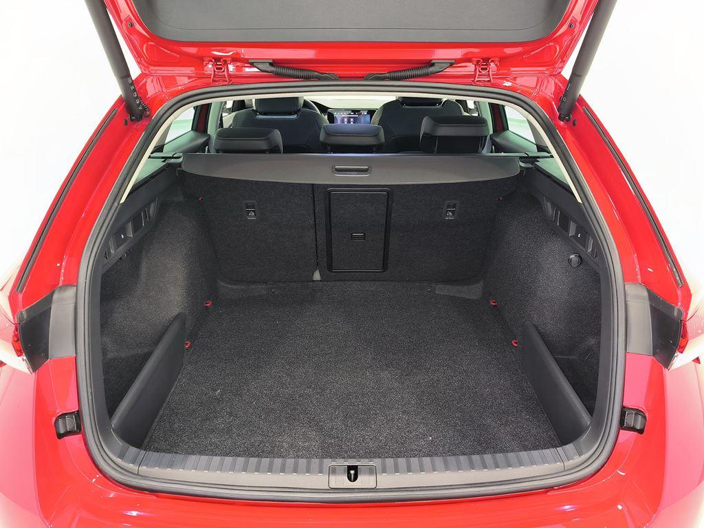 Skoda Octavia Combi 2.0 TDI Design DSG 110 kW (150 CV) - 6