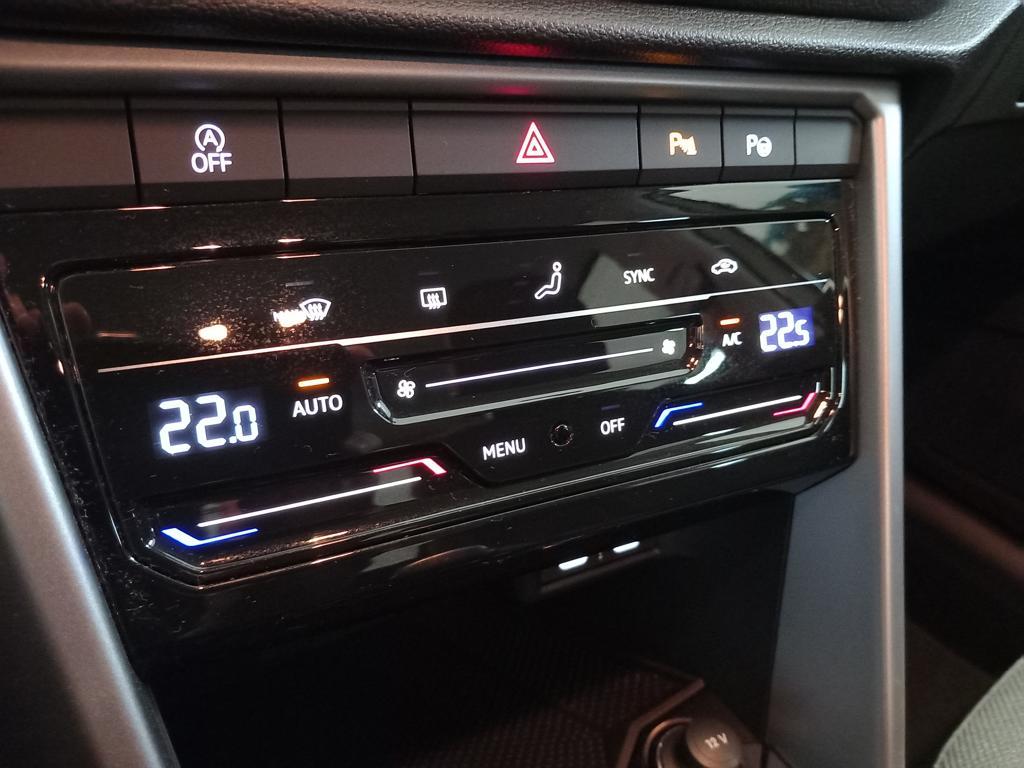 Volkswagen T-Roc Life 1.5 TSI 110 kW (150 CV) DSG - 8