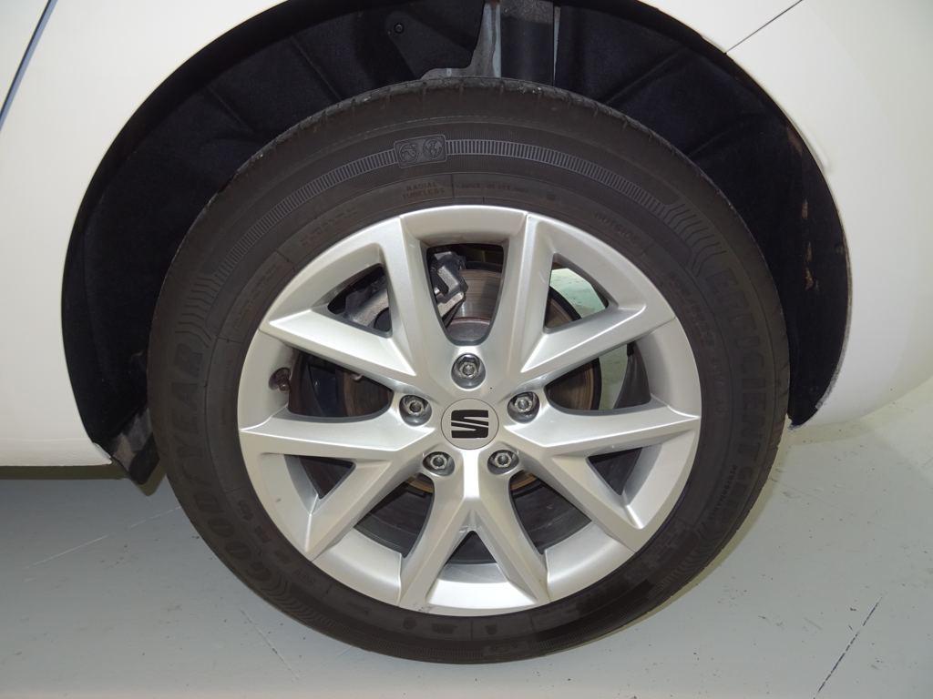 SEAT León 1.0 TSI S&S Style XL Vision 81 kW (110 CV) - 7