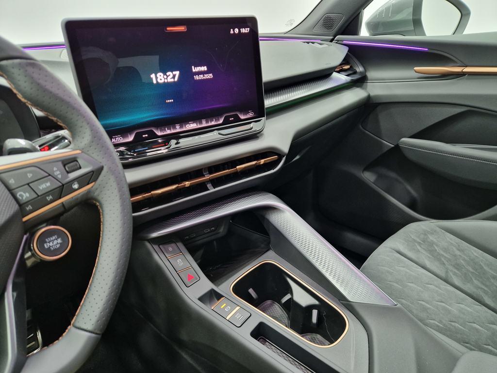 CUPRA Terramar 1.5 eTSI DSG 110 kW (150 CV) - 10