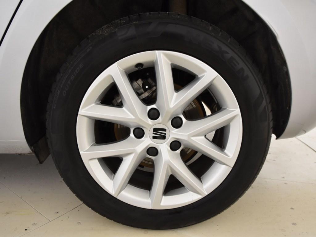 SEAT León 2.0 TDI S&S Style XS DSG 110 kW (150 CV) - 7