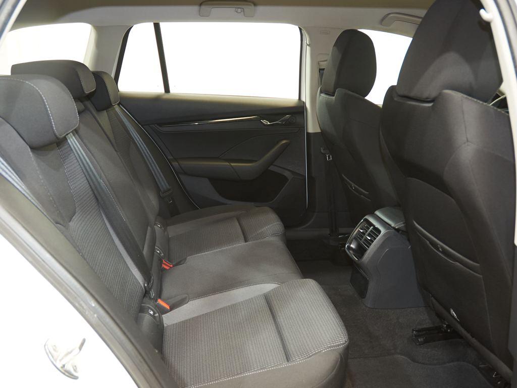 Skoda Octavia Combi 2.0 TDI Ambition 85 kW (115 CV) - 5