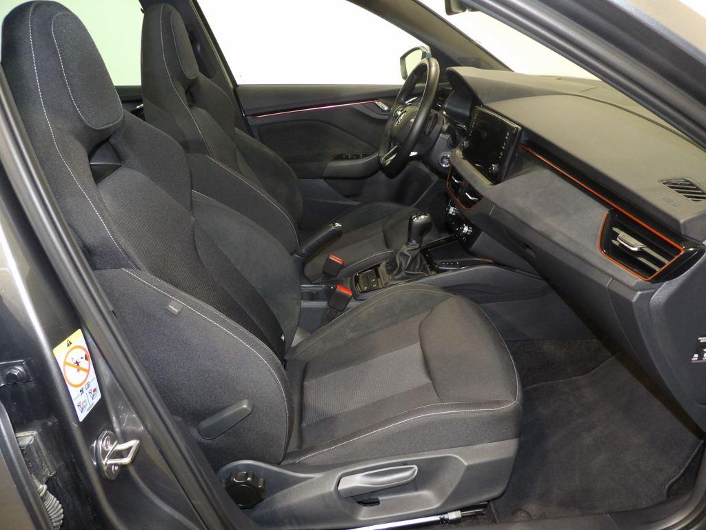 Skoda Kamiq 1.5 TSI Design DSG 110 kW (150 CV) - 4