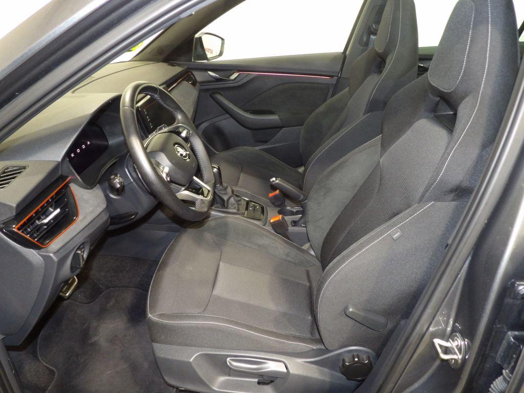 Skoda Kamiq 1.5 TSI Design DSG 110 kW (150 CV) - 9