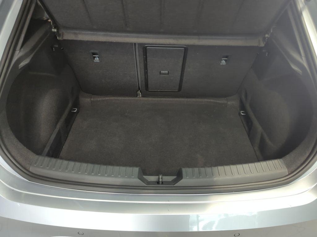 SEAT León 1.5 eTSI S&S FR Special Edition Vision DSG 110 kW (150 CV) - 6