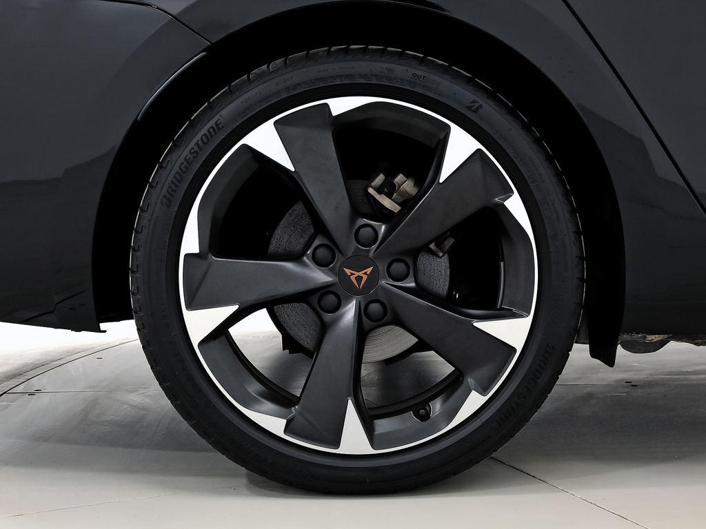 CUPRA Leon Sportstourer 1.5 eTSI DSG 110 kW (150 CV) - 7