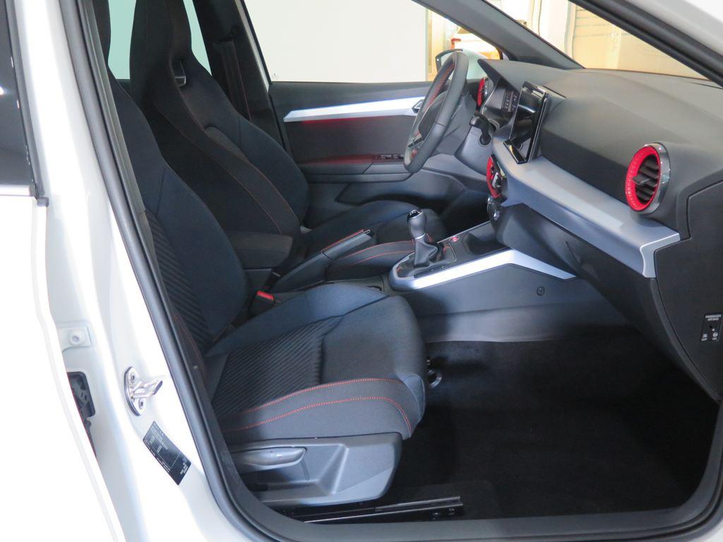 SEAT Arona 1.0 TSI FR Special Edition 85 kW (115 CV) - 4