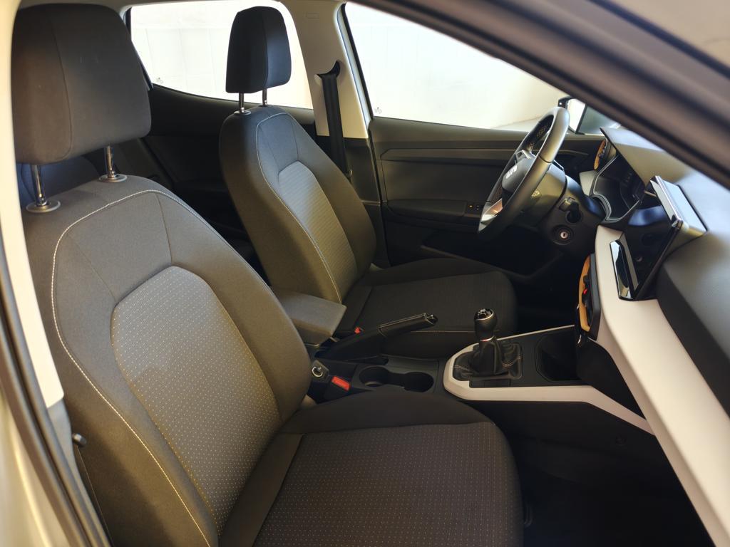 SEAT Arona 1.0 TSI Style XM 81 kW (110 CV) - 4