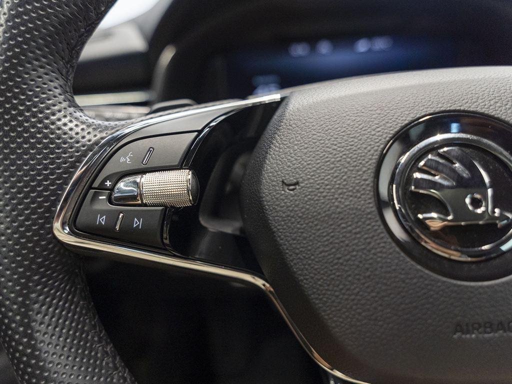 Skoda Scala 1.5 TSI Montecarlo DSG 110 kW (150 CV) - 9