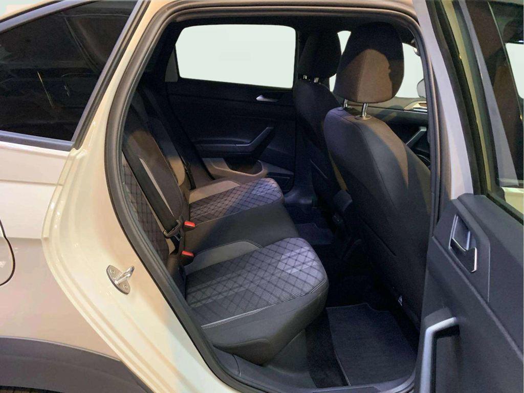 Volkswagen Taigo R-Line 1.0 TSI 85 kW (115 CV) DSG - 5