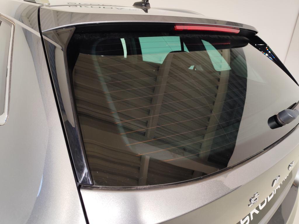 Skoda Kamiq 1.0 TSI Emotion DSG 81 kW (110 CV) - 10