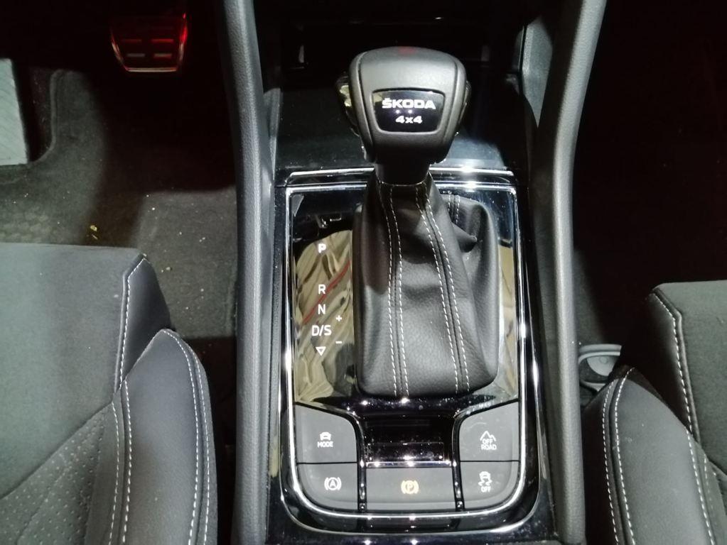 Skoda Kodiaq 2.0 TDI Sportline 4x4 DSG 147 kW (200 CV) - 12