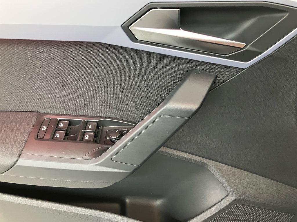 SEAT Ibiza 1.0 TSI FR Salta 85 kW (115 CV) - 13