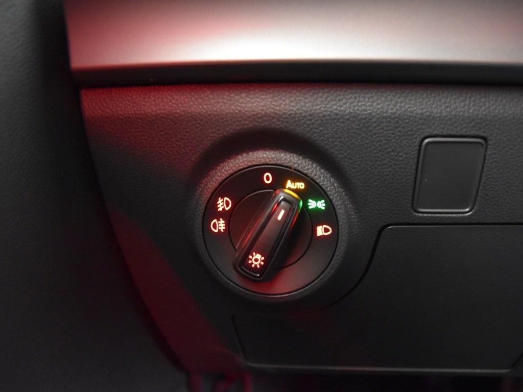 SEAT Arona 1.0 TSI S&S FR Limited Edition 85 kW (115 CV) - 18