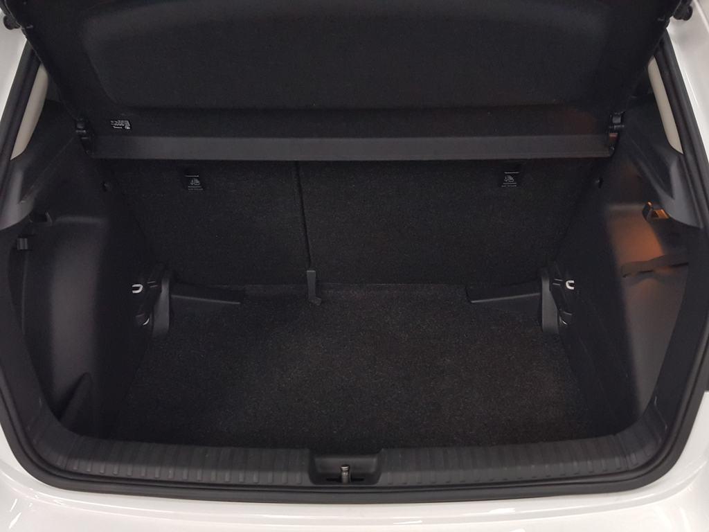 Skoda Fabia 1.0 TSI Selection 70 kW (95 CV) - 6