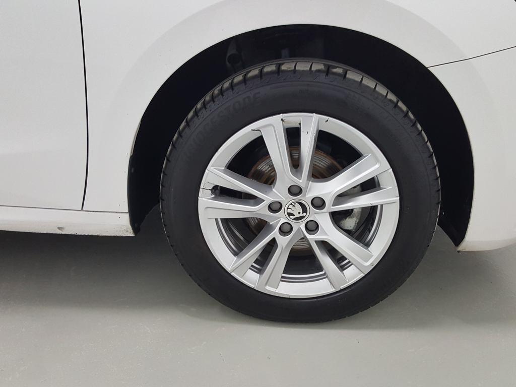 Skoda Fabia 1.0 TSI Selection 70 kW (95 CV) - 7