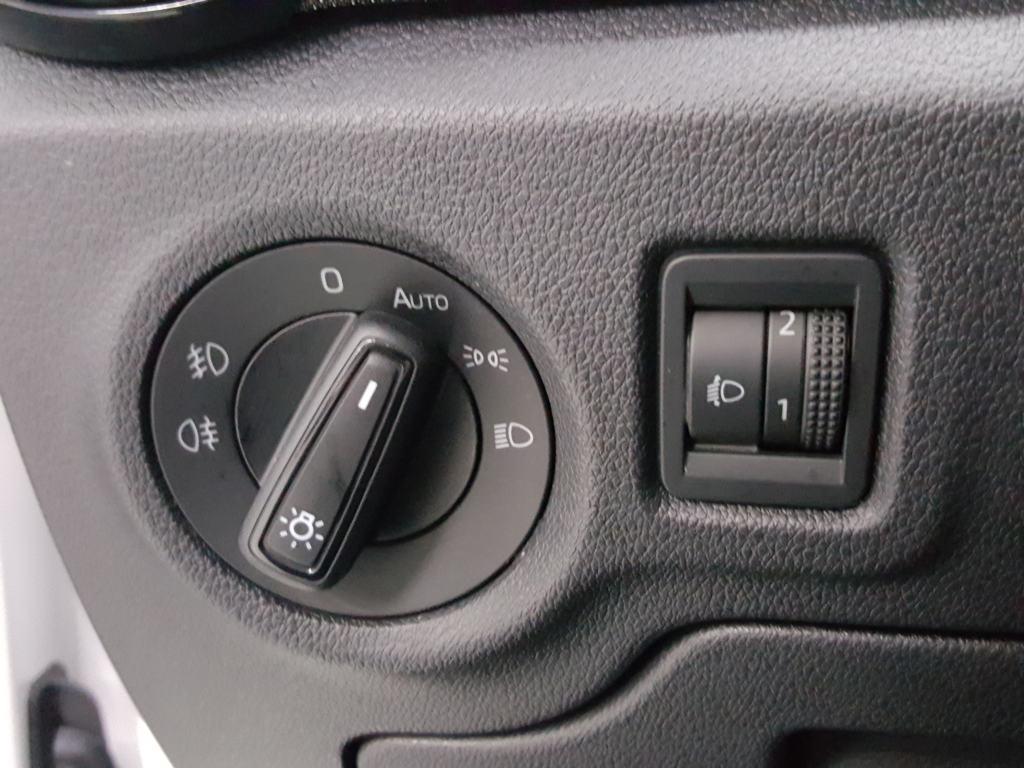 Skoda Fabia 1.0 TSI Selection 70 kW (95 CV) - 12