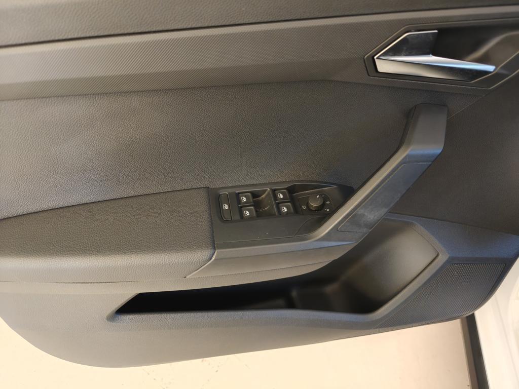 SEAT Arona 1.0 TSI Style XL 85 kW (115 CV) - 8