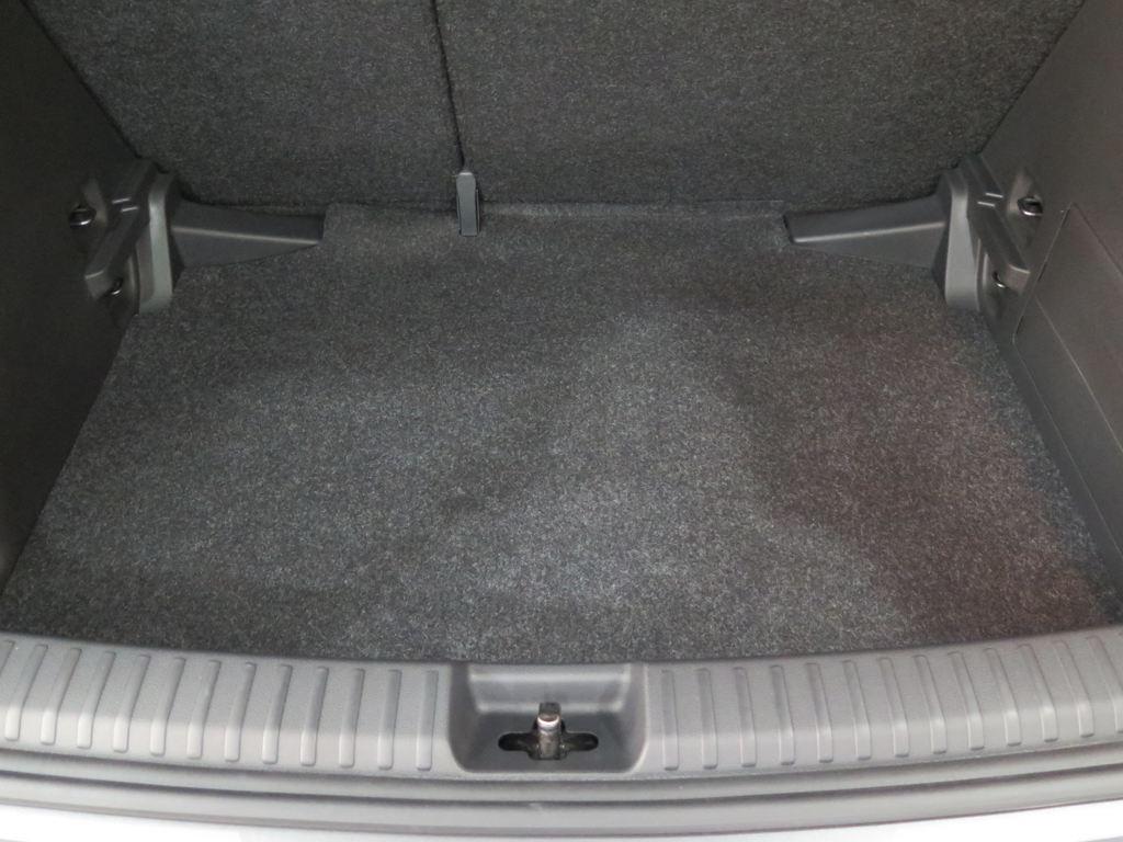 Skoda Fabia 1.0 TSI Design 70 kW (95 CV) - 6