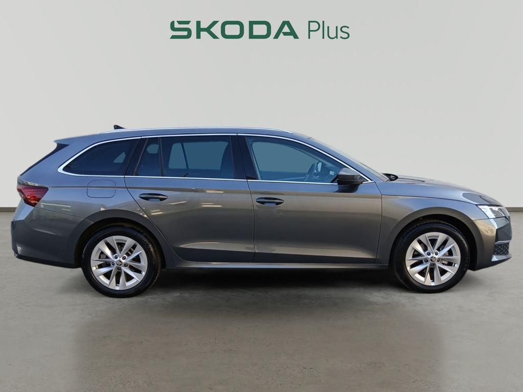 Skoda Octavia Combi 1.5 TSI m-HEV Design DSG 110 kW (150 CV) - 2
