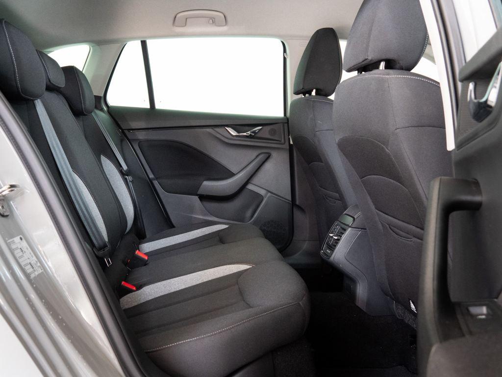 Skoda Scala 1.0 TSI Selection DSG 85 kW (115 CV) - 5