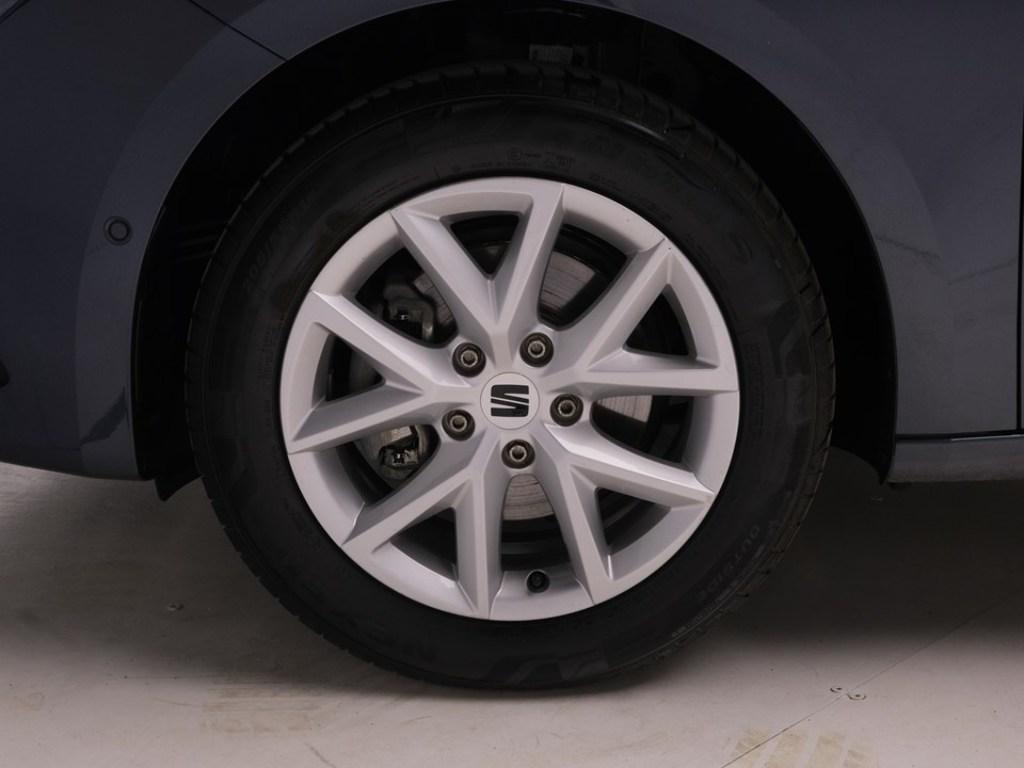 SEAT León 1.0 TSI S&S Style XL Vision 81 kW (110 CV) - 7