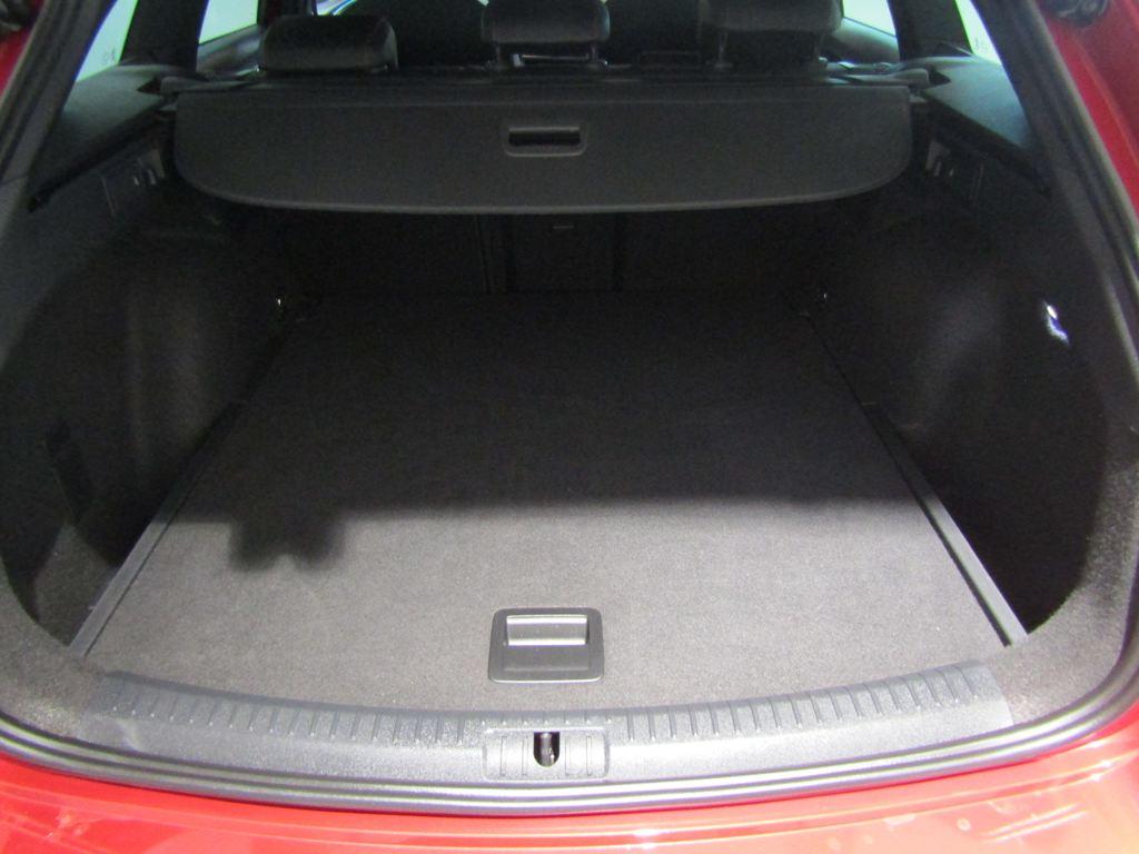 SEAT León ST 1.5 eTSI S&S FR Special Edition Vision DSG 110 kW (150 CV) - 6