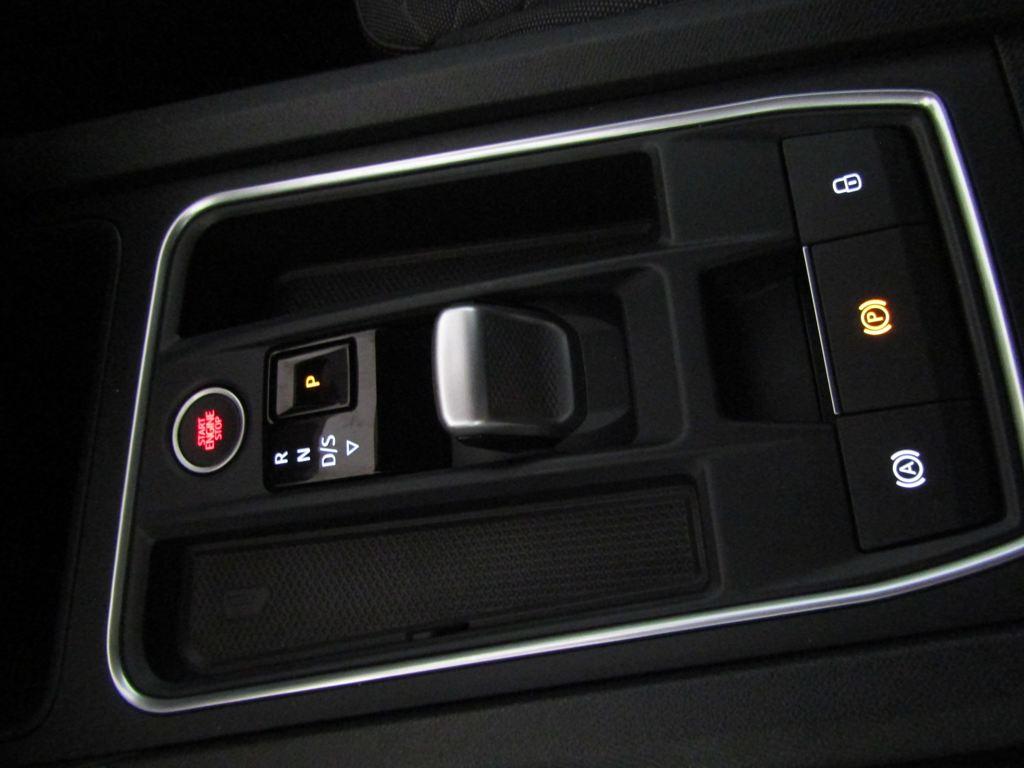 SEAT León ST 1.5 eTSI S&S FR Special Edition Vision DSG 110 kW (150 CV) - 15