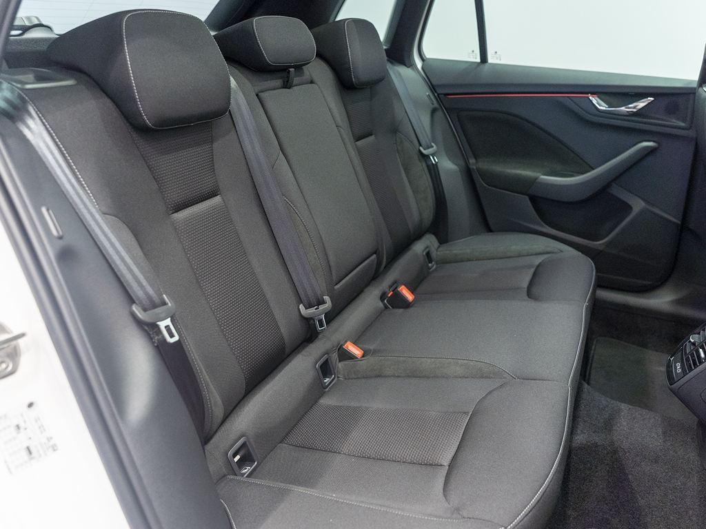 Skoda Kamiq 1.5 TSI Design DSG 110 kW (150 CV) - 5