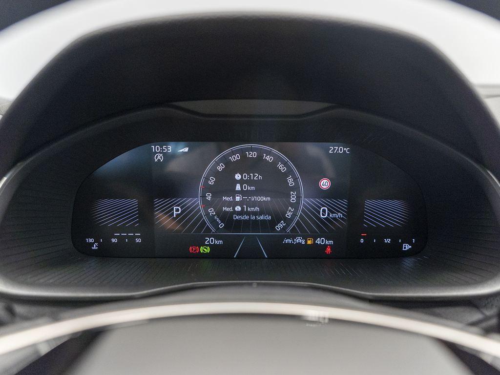 Skoda Kamiq 1.5 TSI Design DSG 110 kW (150 CV) - 10