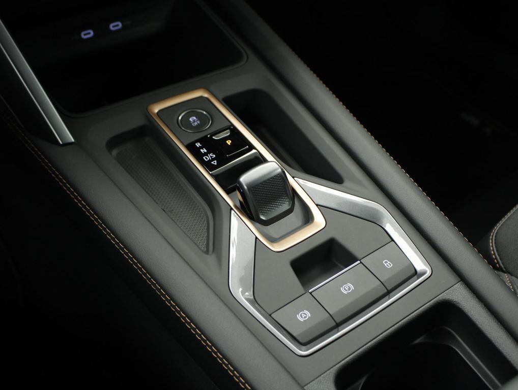 CUPRA Leon Sportstourer 1.5 eTSI DSG 110 kW (150 CV) - 9