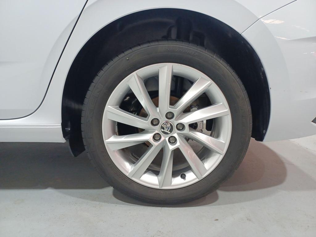 Skoda Scala Design 1.0 TSI DSG 85 kW (115 CV) - 7