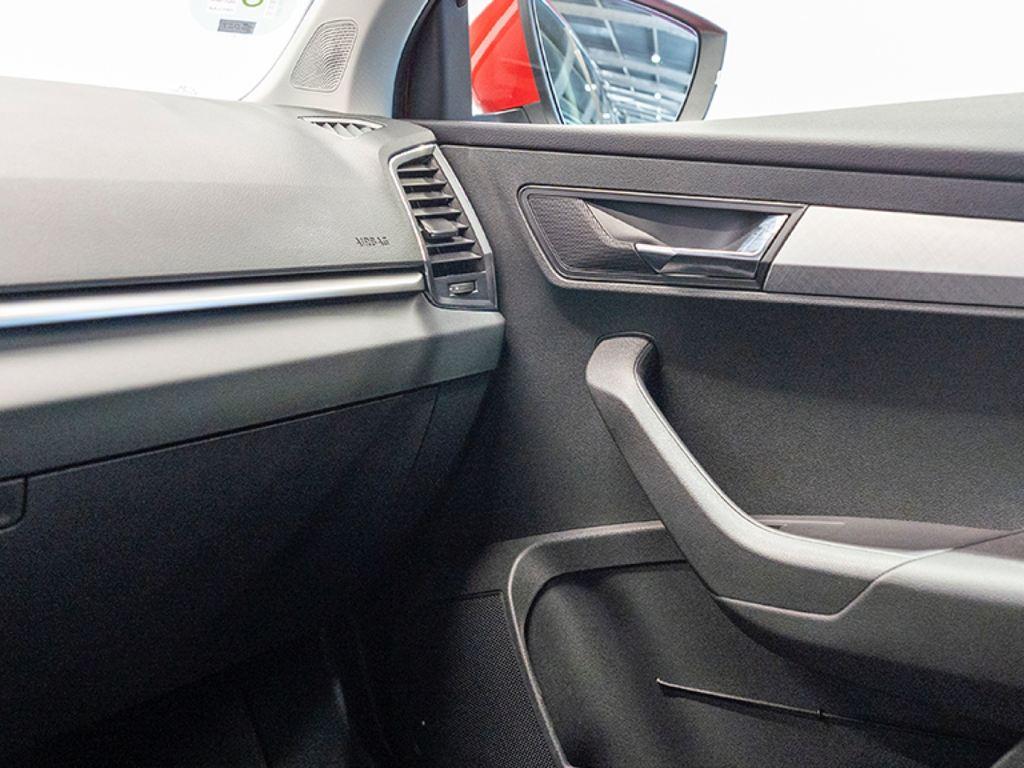 Skoda Karoq 1.5 TSI ACT Selection DSG 110 kW (150 CV) - 14