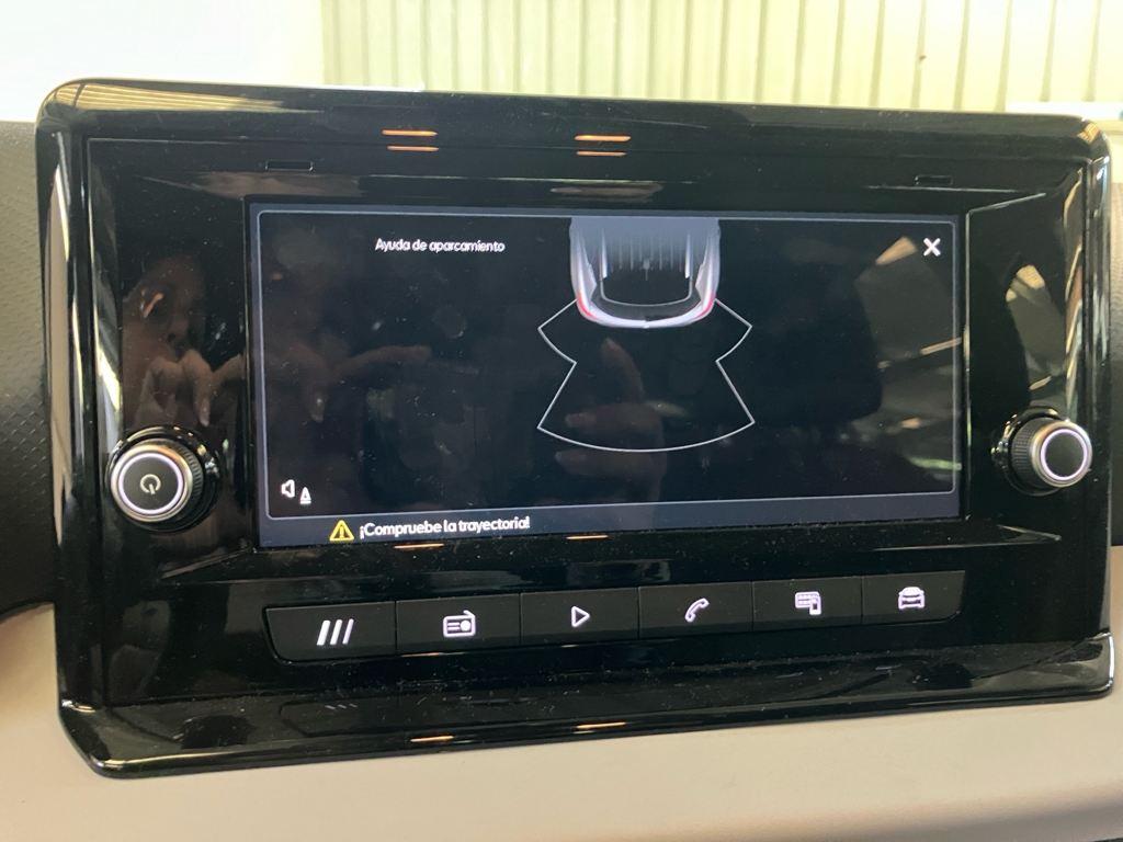 SEAT Arona 1.0 TSI Reference XM Edition 70 kW (95 CV) - 12